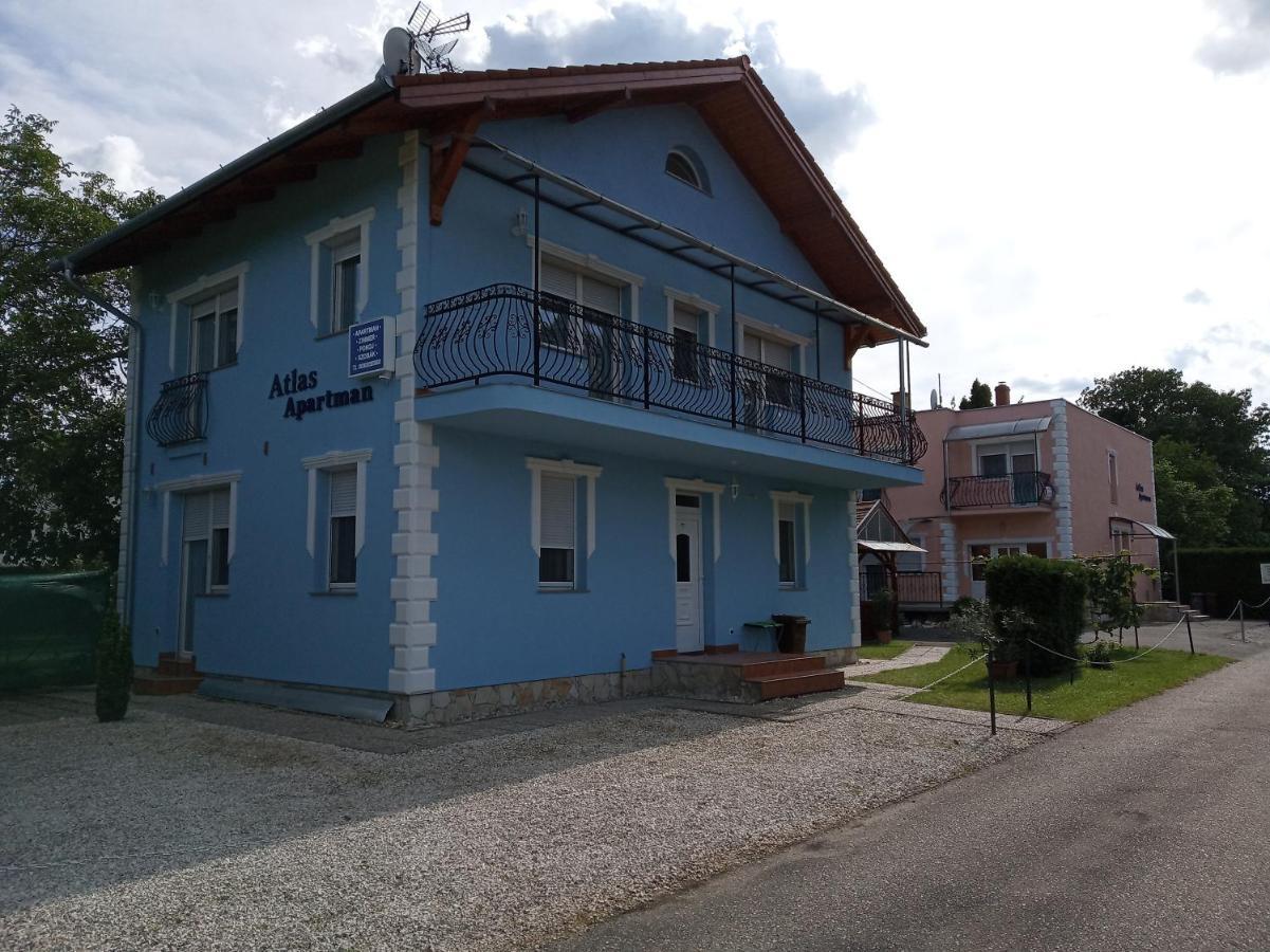Atlas Apartman Bük Esterno foto